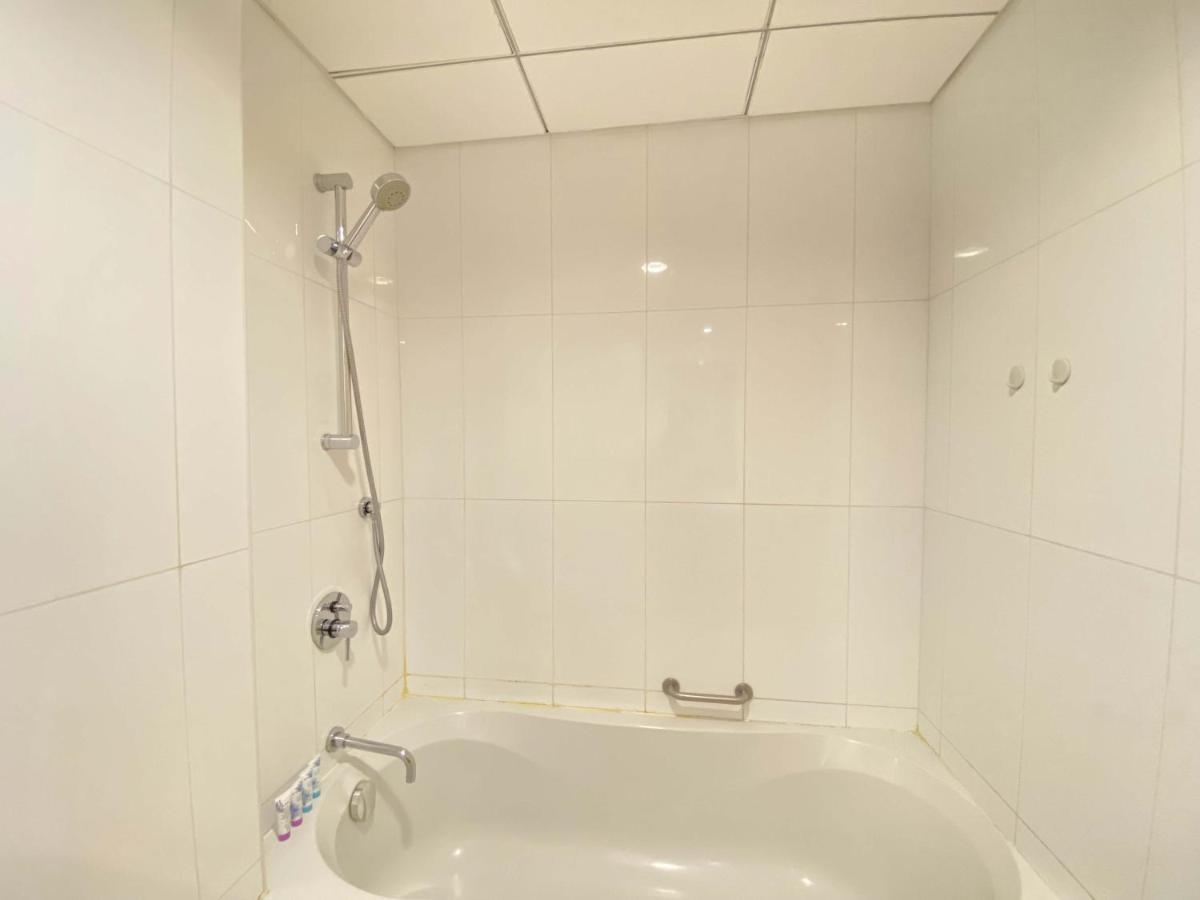 Lux Bnb Studio Downtown Fountain View Dubai Bagian luar foto