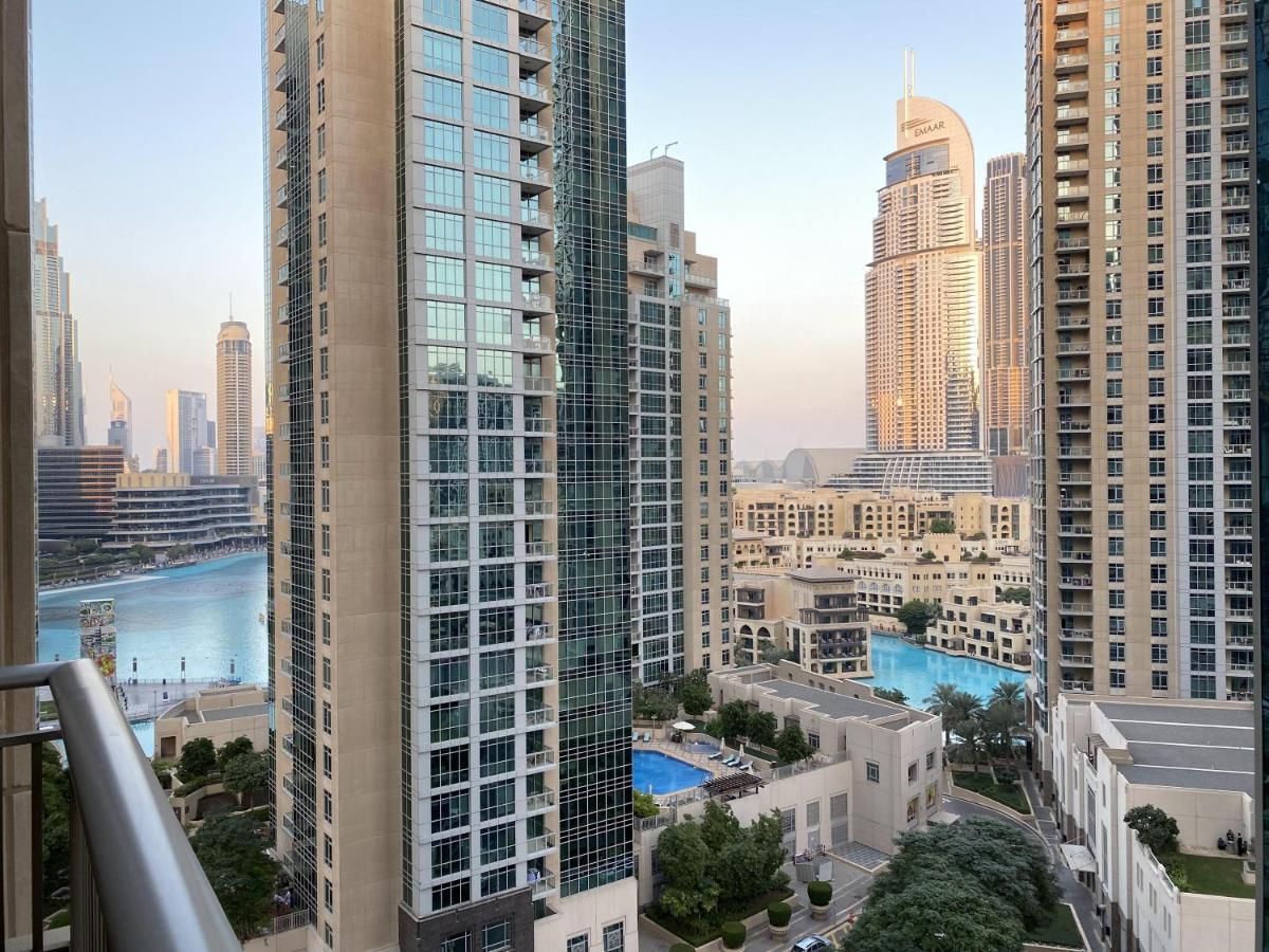 Lux Bnb Studio Downtown Fountain View Dubai Bagian luar foto